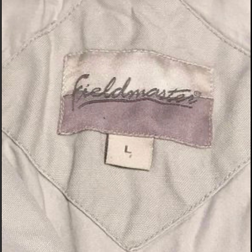 Fieldmaster Jacket Coat 
Large 42 - 44  
100% Cotton
Zipper Close - 2 Pockets - Picture 12 of 16